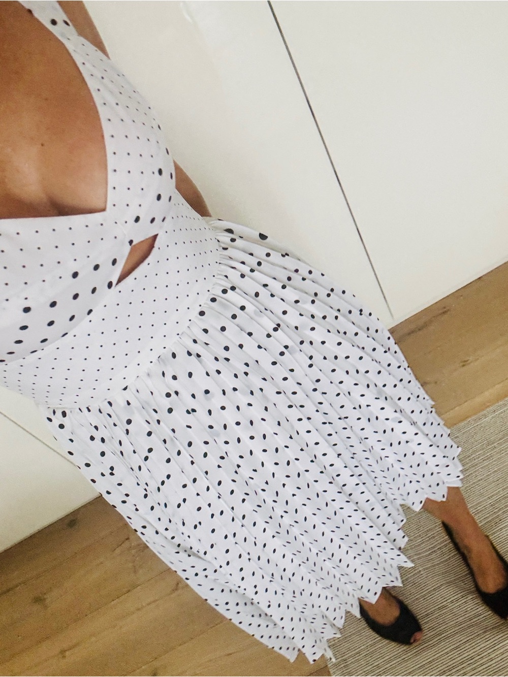 Banana Republic White and Black Polka Dot Midi Dress